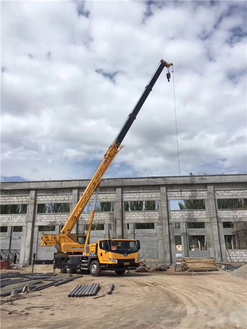 新会区吊装作业前会做设备检查吗？安全保障措施有哪些？