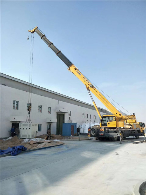 新会区“超载就喊停”—— 吊车的 “重量保镖” 技术